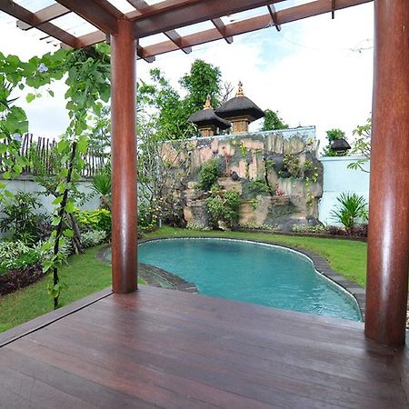 Kandava Villa Jimbaran Exteriör bild